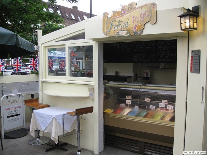  Fellini of Fellini Restaurant 294 Uxbridge Road - Photo 6 of 24