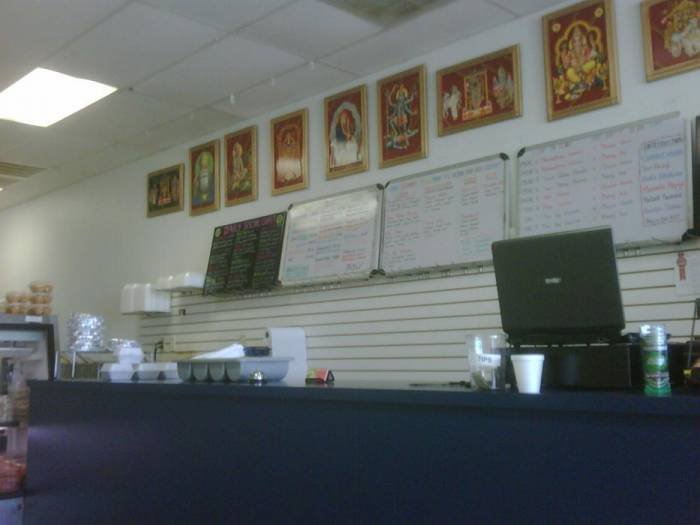  Profile Photos of Curry in Hurry Parmer Lane 2121 W Parmer Lane - Photo 2 of 17