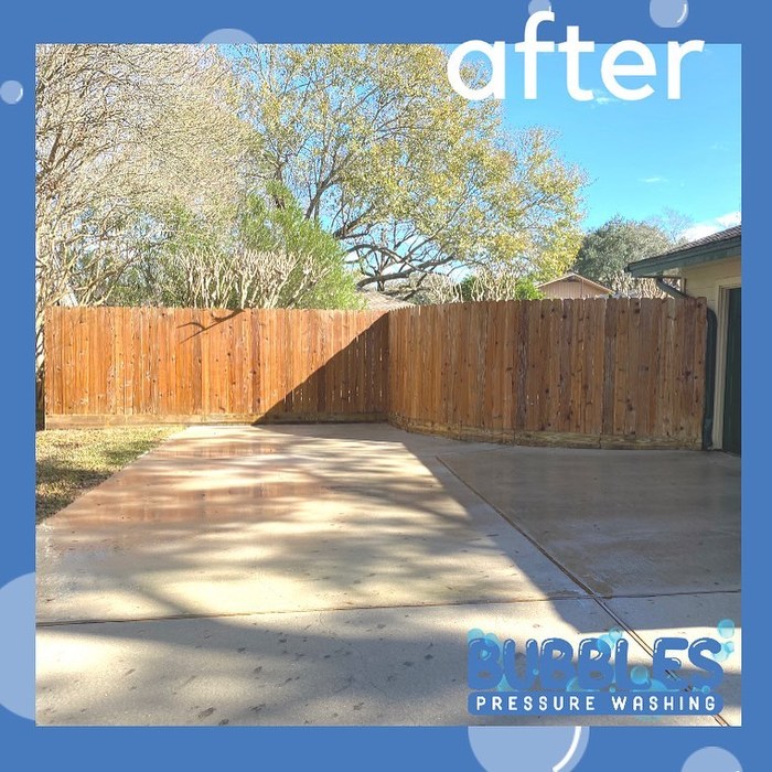  Photo Gellery of Bubbles Pressure Washing 806 Devonport Ln, - Photo 3 of 5