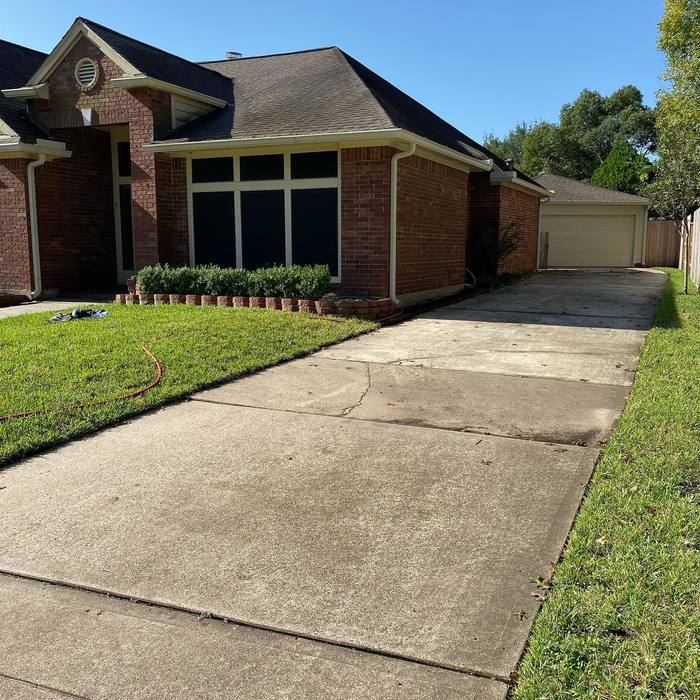  Photo Gellery of Bubbles Pressure Washing 806 Devonport Ln, - Photo 4 of 5