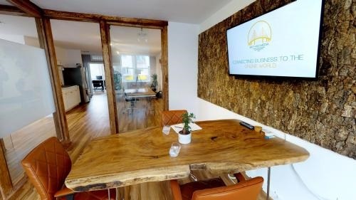  Profile Photos of Skyway Media 1029 Central Ave, Suite 200 - Photo 2 of 4