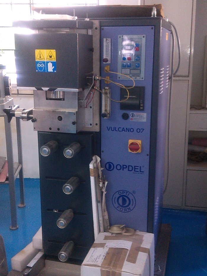  vacuum casting machine for jewelers of laser welding, jewelry manufacturing machines,vacuum casting,polishing 501A, azadpur commercial complex - Photo 1 of 1