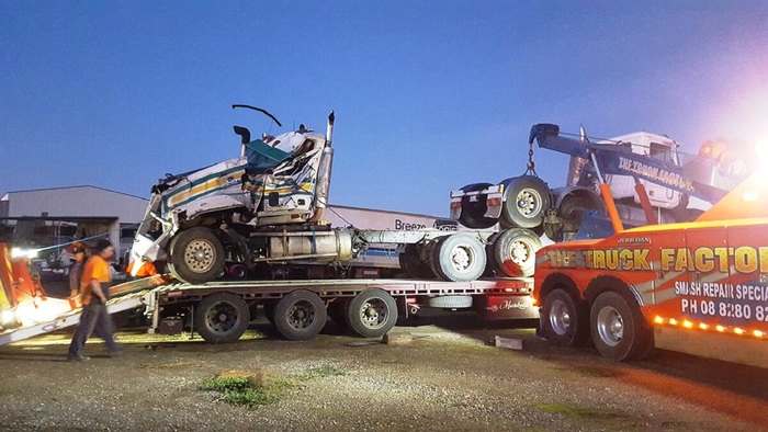  Tow Truck Adelaide of The Truck Factory LOT 6 Angle Vale Cres - Photo 5 of 8