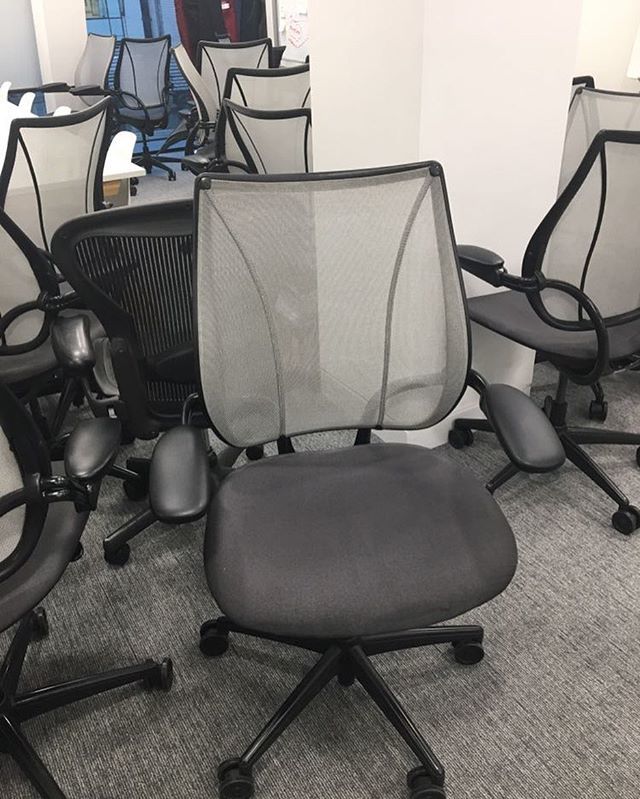  Office Clearance Company London of Clear Workspace 63 Waring Crescent, Aston Clinton - Photo 2 of 4
