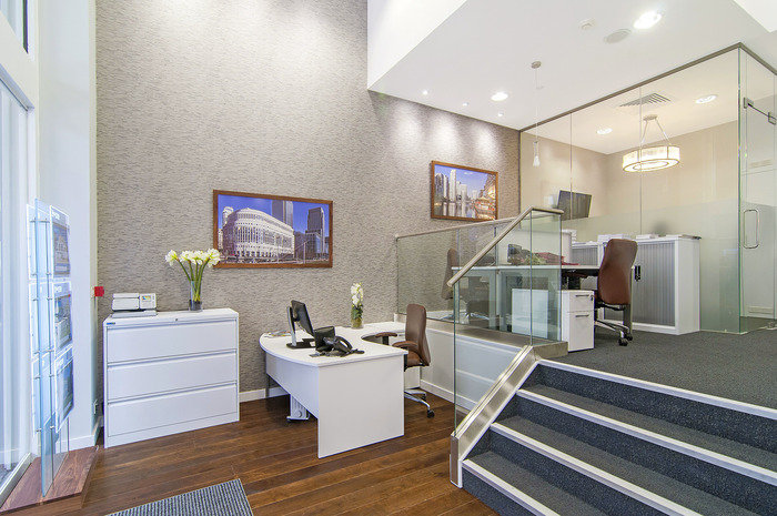  Hamptons International Lettings Canary Wharf of Hamptons International Lettings 30A South Colonnade, Canary Wharf - Photo 3 of 6