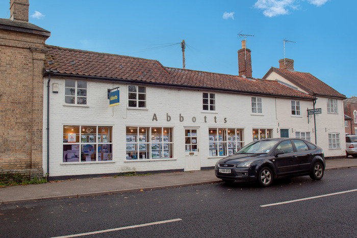  New Album of Abbotts Countrywide 4 High Street Debenham - Photo 3 of 6