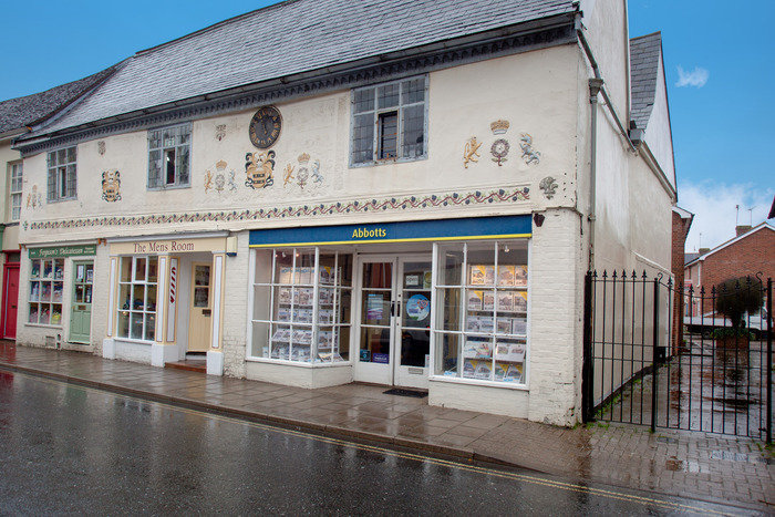  New Album of Abbotts Countrywide 46 High Street Hadleigh - Photo 6 of 7