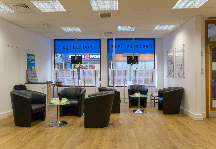  New Album of Abbotts Countrywide Lettings 20 High Street - Photo 4 of 12