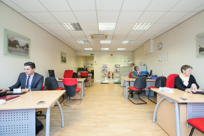  New Album of Bairstow Eves Lettings 68 High Street Wanstead Wanstead - Photo 4 of 8
