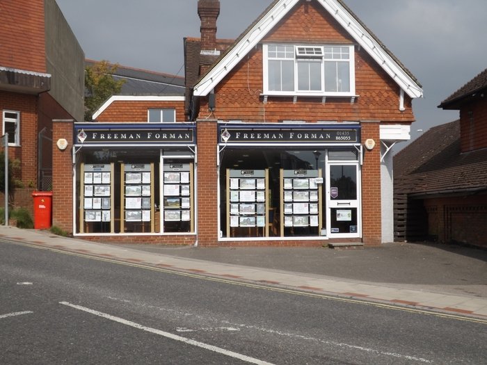  New Album of Freeman Forman Lettings Station Road - Photo 1 of 4