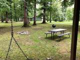  Kishauwau's Starved Rock Area Cabins 901 N 2129th Road 