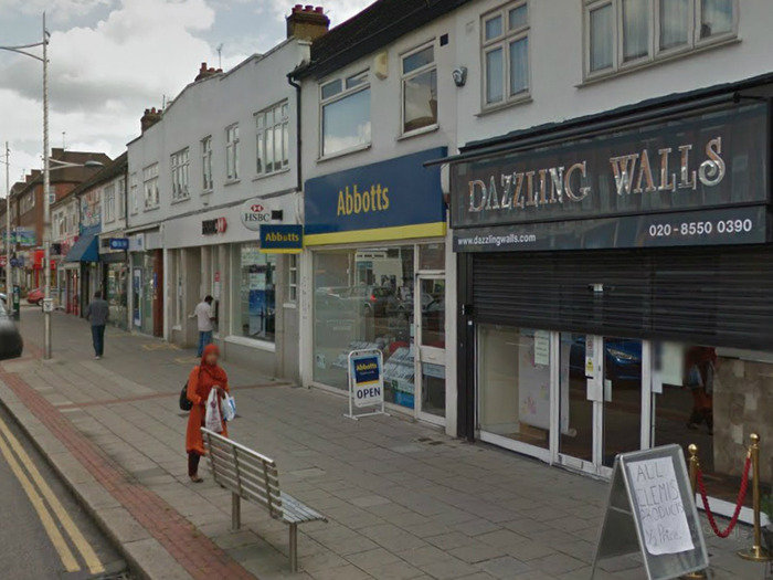 New Album of Abbotts Countrywide 70 High Street Barkingside - Photo 2 of 2
