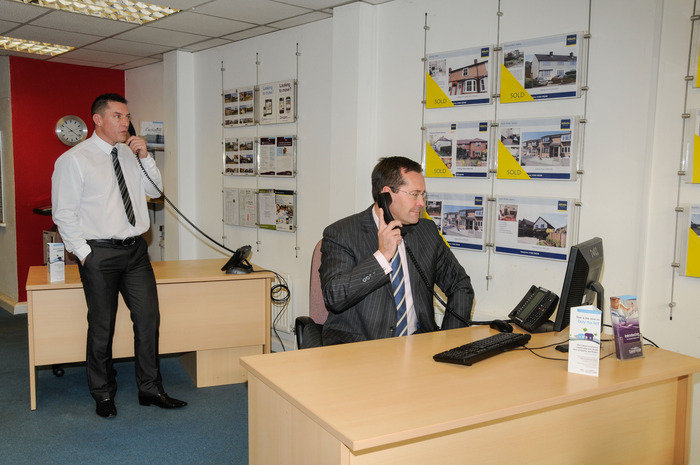  New Album of Abbotts Countrywide 229 High Street - Photo 4 of 4