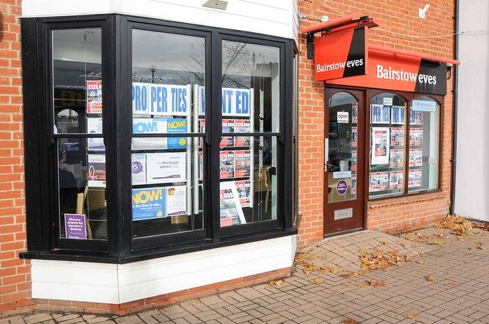 New Album of Bairstow Eves 10 Chandlers Way South Woodham Ferrers - Photo 4 of 4
