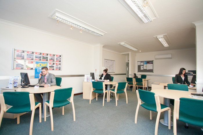  New Album of Bairstow Eves 129 Connaught Avenue - Photo 3 of 4
