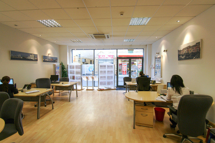 SONY DSC Taylors of Taylors Unit 13, Mermaid Quay Cardiff Bay - Photo 1 of 8