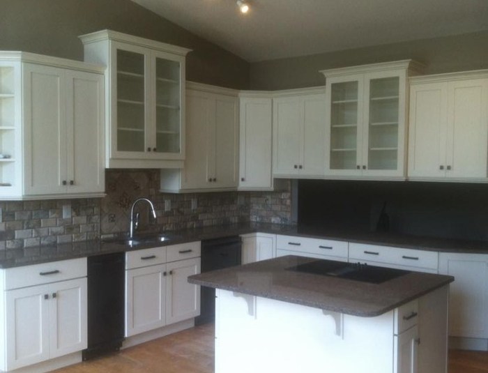  New Album of Tulsa Kitchen Remodeler Pro 9028 E 94th St - Photo 1 of 3