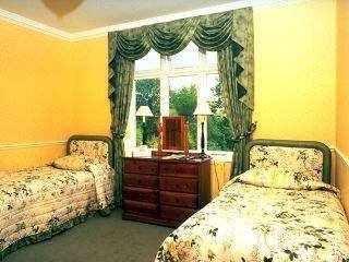  Profile Photos of The Heathers Guest House in York 54 Shipton Road - Photo 3 of 13