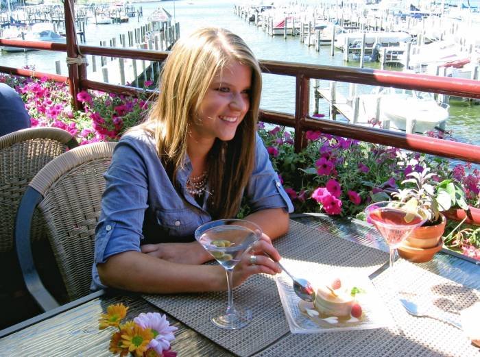  Profile Photos of Piper Restaurant and Banquet Venue 2225 South Shore Drive - Photo 5 of 16