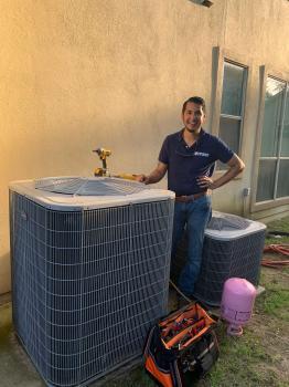  New Album of Texas Air Repair 5030 La Posita Street Suite 108 - Photo 2 of 3