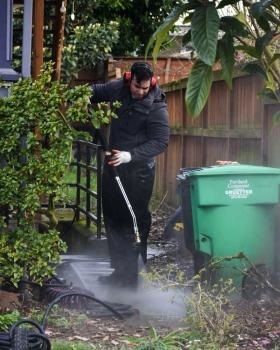  Profile Photos of PDX BROTHERS Roof Cleaning 1050 SW 6th Avenue, Suite 1100 - Photo 4 of 4