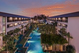  DoubleTree by Hilton Phuket Banthai Resort 94 Thaweewong Road, Patong Beach 