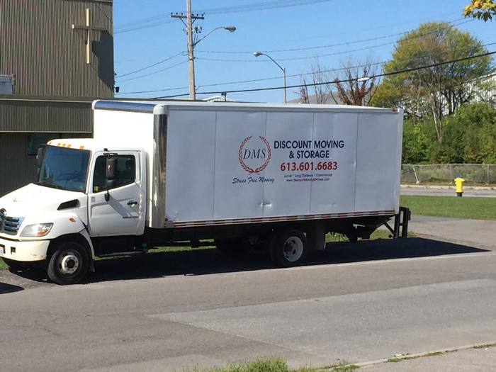  Discount Moving and Storage of Discount Moving and Storage 2285 St Laurent Blvd - Photo 4 of 6