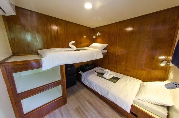 The MV Smiling Seahorse cabin The Smiling Seahorse cruises album of The Smiling Seahorse 170 ruangrat Street - Photo 8 of 18