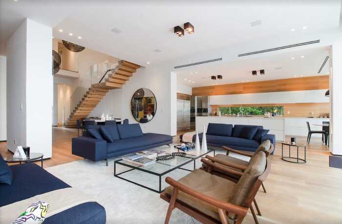  New Album of Jatina Group 1019 NE 87th St - Photo 4 of 6