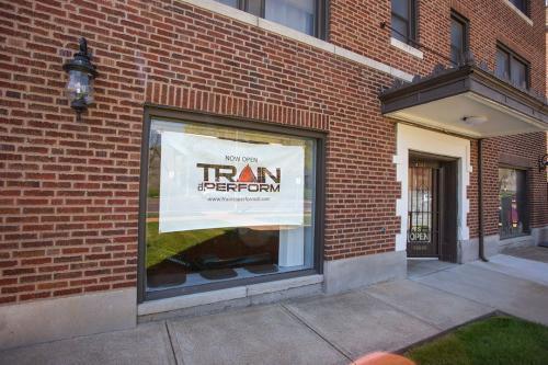  Profile Photos of Train To Perform 4360 Lindell Blvd. - Photo 2 of 4