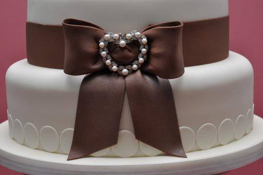  Profile Photos of Finesse Cakes 15a Hockley Rise - Photo 19 of 24
