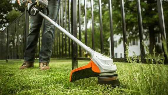  Profile Photos of Marc's Lawn Care Service & Landscaping 4009 E Tremont Ave - Photo 2 of 5