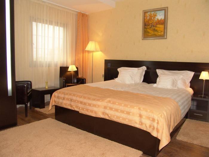  Profile Photos of Hotel Hornet Strada Italia,nr.4,Autostarda Bucuresti-Pitesti, km.13.2, Iesirea Ciorogarla - Photo 3 of 6