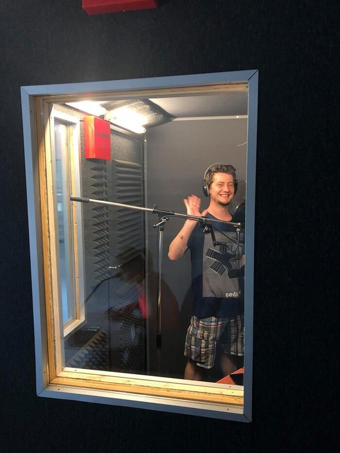 Studios of GoPhrazy- voice over and subtitling 20-22 Wenlock Rd - Photo 8 of 9