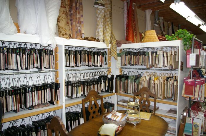  New Album of Decor Fabrics 3800-19 Street NE, #6 - Photo 3 of 5