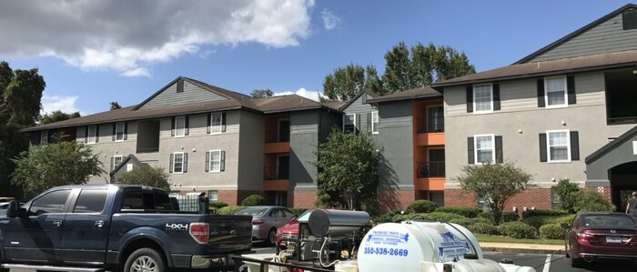  Profile Photos of Pressure Washing, Roof Cleaning & House Washing Pros Serving - Photo 4 of 4