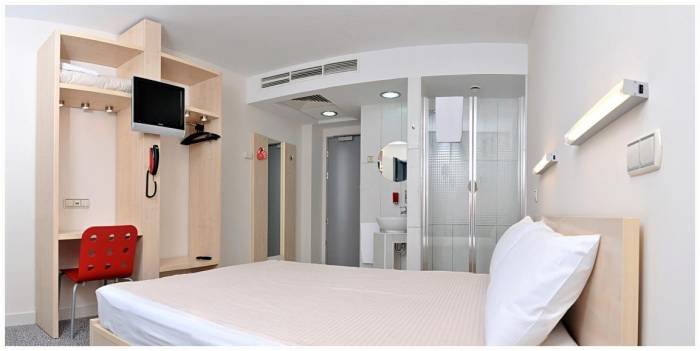  Rooms of Hello Hotels Calea Grivitei nr. 143 - Photo 1 of 6