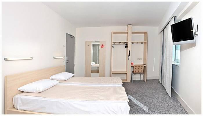  Rooms of Hello Hotels Calea Grivitei nr. 143 - Photo 3 of 6