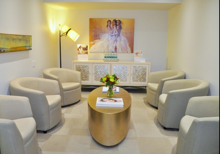  Profile Photos of Preventous Cosmetic Medicine 1635 17 Avenue Southwest - Photo 3 of 4