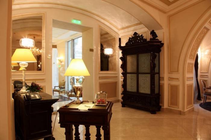  Interior of Grand Hotel Continental Calea Victoriei, nr. 56 - Photo 8 of 11