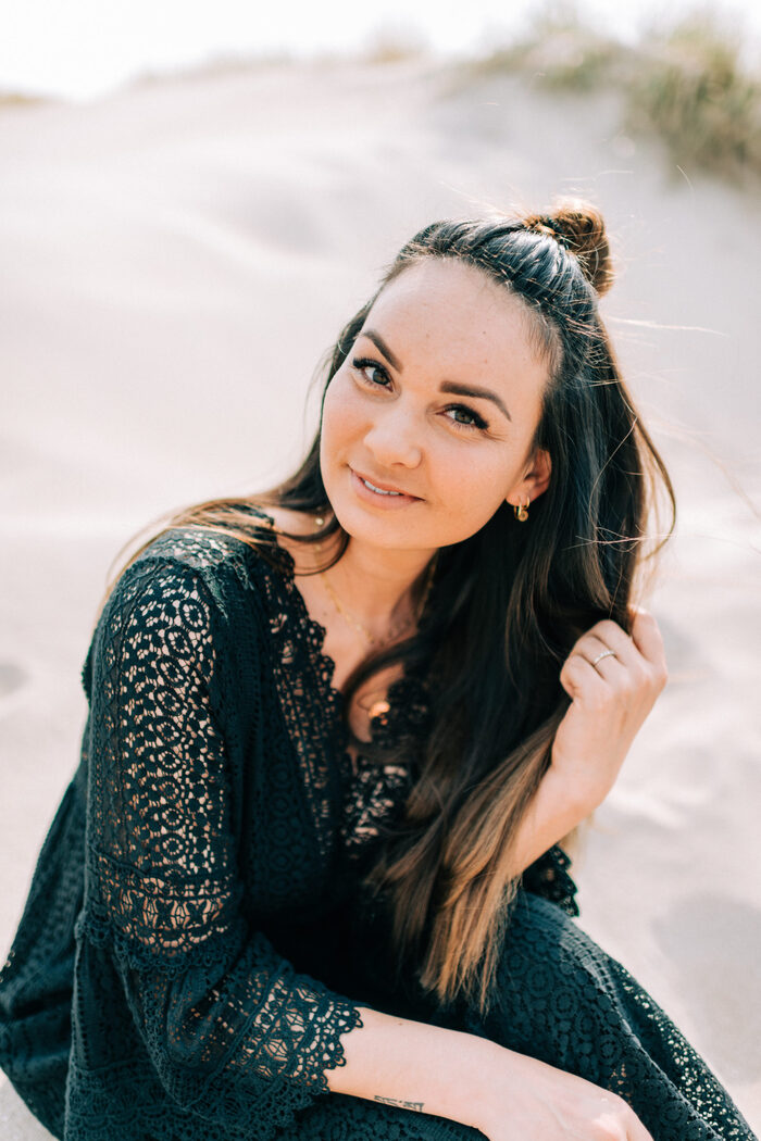  Profile Photos of Charlotte van Wooning â€“ Fotografie Thomas Mannsingel 86 - Photo 1 of 1