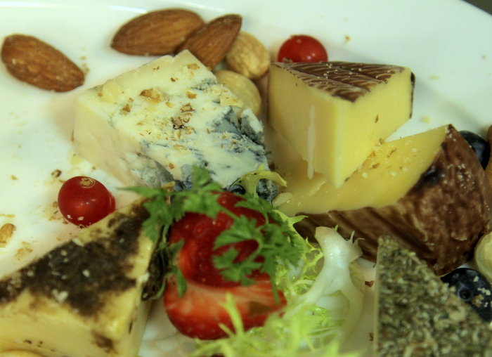  New Album of Restaurant Alexander Den Haag Denneweg 138 - Photo 49 of 65