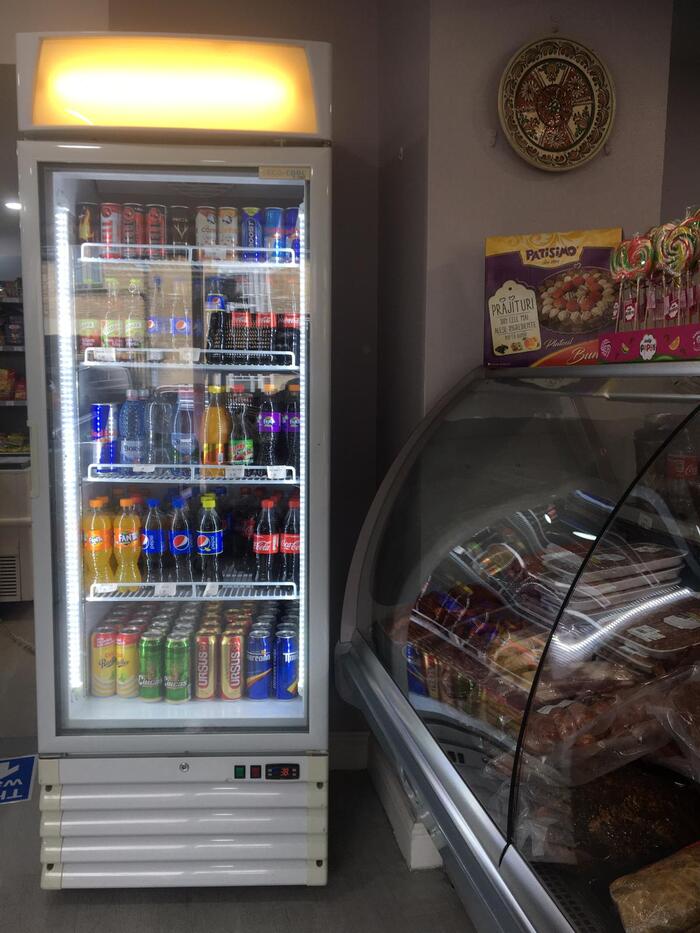  New Album of Gusturi RomÃ¢neÈ™ti - Grocery Store Witney 89 Corn Street - Photo 6 of 9