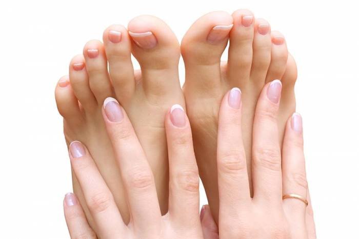 Manicures and Pedicures for when you want beautiful hands and feet. earthspa treatments of earthspa Chantrey House - Photo 1 of 5 Manicures and Pedicures for when you want beautiful hands and feet. earthspa treatments of earthspa Chantrey House - Photo 1 of 5