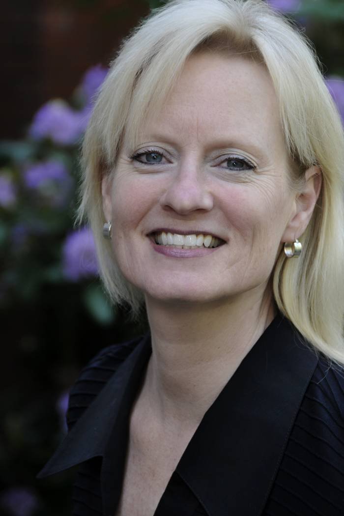  Portland Business Headshot Photography of Elena Rose Photography 2704 NE Stanton Street - Photo 10 of 30