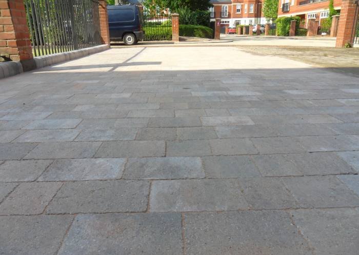 Driveway installed in Chigwell, Essex. C&J Landscapes Ltd Profile Photos of C&J Landscapes Ltd - Landscapers in East London Unit 1, 59 Browns Road - Photo 9 of 34
