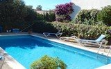 Find Fabulous four bedroom apartments located on the seafront of Sitges, only a stroll away from the centre, luxury kitchen, utility room and many more features., Sitges Sales and Rentals, Sitges