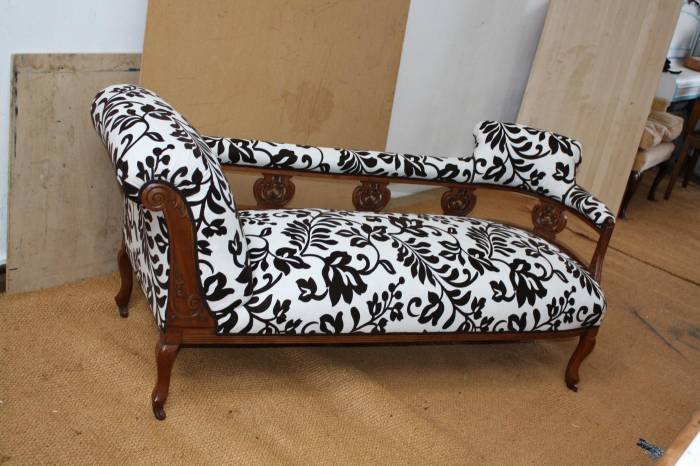  New Album of Nina Burke Upholstery unit 128 battersea business centre - Photo 2 of 12