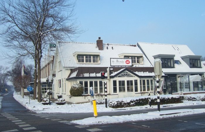  Profile Photos of Hotel Herbergh Amsterdam Airport Sloterweg 259 - Photo 4 of 5