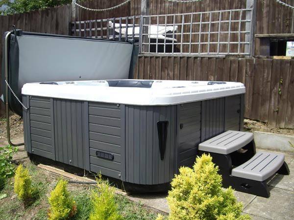 Profile Photos of Ricol Leisure Hot Tubs 21 Cambridge Road - Photo 5 of 8